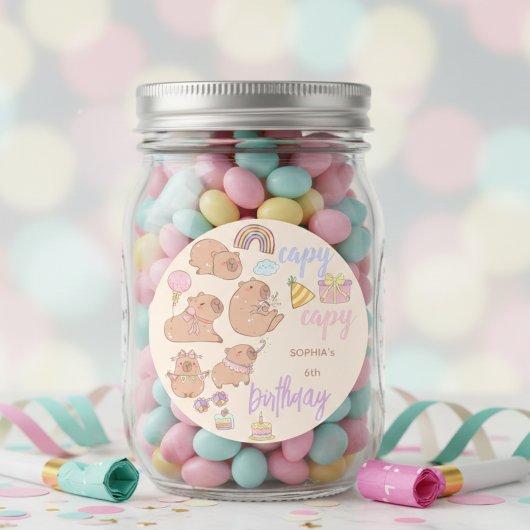 Capy capy birthday runder aufkleber