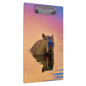 Capybara aus einem ruhigen See Klemmbrett (Rechts)