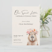 Capybara Birthday Invitation • Little One (Stehend Vorderseite)