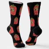 Capybara im Erdbeeranzug Socken | Süßes Tier (Gewinkelt)