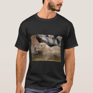 Capybara in Wasser T-Shirt