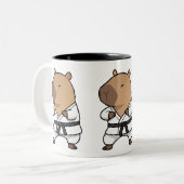 Capybara Karate Tasse | Funny Martial Arts-Kaffee (Vorderseite Links)