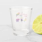 Capybara LGBTQ Rainbow Water Pig Transgender Pride Schnapsglas (Rückseite)