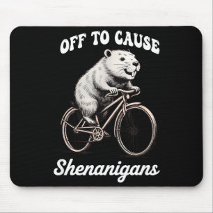 Capybara macht Streiche am St. Patrick's Day Mousepad