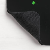 Capybara macht Streiche am St. Patrick's Day Mousepad (Ecke)
