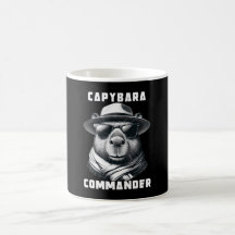 Capybara mit Sonnenbrille Kapitän