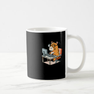 Capybara-Programmierer arbeiten an der Computerkle Kaffeetasse