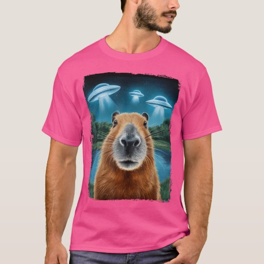 Capybara Selfie mit Ufos T-Shirt (Vorderseite)