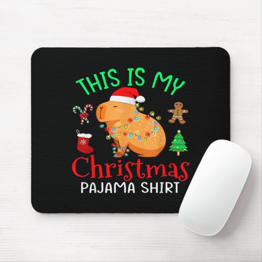 Capybara This Is My Christmas Pajama Capy Santa Me Mousepad (Mit Mouse)