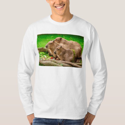 Capybara Trio T-Shirt (Vorderseite)