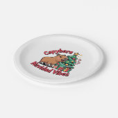 Capybara-Weihnachtsstimmung Feiertags-Humor Pappteller (Schrägansicht)