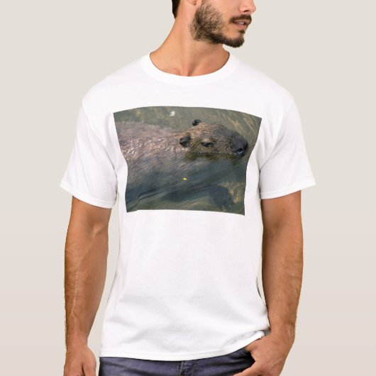 Capybaraschwimmen T-Shirt (Vorderseite)