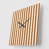 Caramel Modern Stripes Quadratische Wanduhr (Winkel)