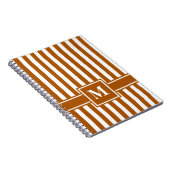 Caramel Moderner Streifen mit Monogramm Notizblock (Rechte Seite)