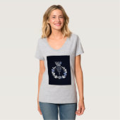 Carbon Fibre Print Silver Scottish Thistle T-Shirt (Vorderseite Vollansicht)