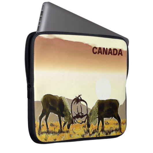 Caribbean Duel - Kanada Laptopschutzhülle (Vorne Rechts)