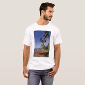 CARIBBEAN, Grenada, St. George, Palmenboote T-Shirt (Vorne ganz)