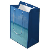 Caribbean Horizon Tropical Turquoise Blue Mittlere Geschenktüte (Vorderseite Schrägansicht)