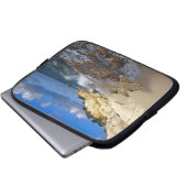 Caribbean, St. Martin, Cliffs am Strand von Cupeco Laptopschutzhülle (Vorne Knopf)