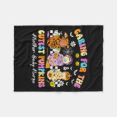 Caring For The Cutest Pumpkins Mother Baby Nurse H Fleecedecke (Vorderseite (Horizontal))