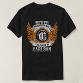 Carlson Name Shirt Unterschätzt niemals den Power  (Design vorne)