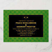 Carnaby Confetti Gold Green Black Wedding Folieneinladung (Vorderseite)