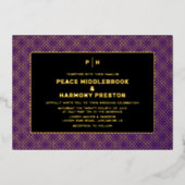 Carnaby Confetti Gold Lila Black Wedding Folieneinladung (Vorderseite)