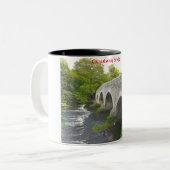 Carnalway Bridge Kildare Zwei-Tone-Tasse Zweifarbige Tasse (Vorderseite Links)