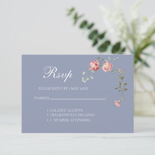 Carnations and Blue Wedding RSVP card (Stehend Vorderseite)