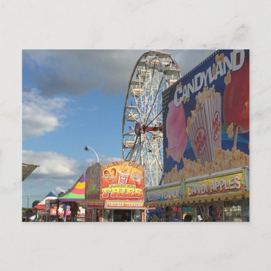 Carnival Midway mit Sno Cone steht im Vordergrund Postkarte (Vorderseite)