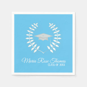 Carolina Blue Abschlusskappe und Blätter Papier Se Serviette