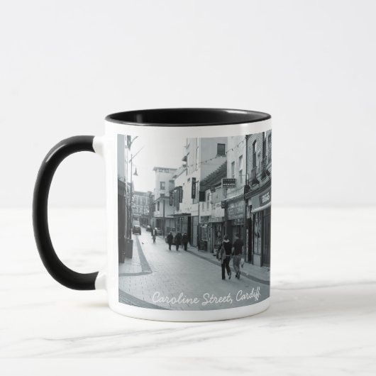 Caroline Street, Cardiff. Tasse (Links)