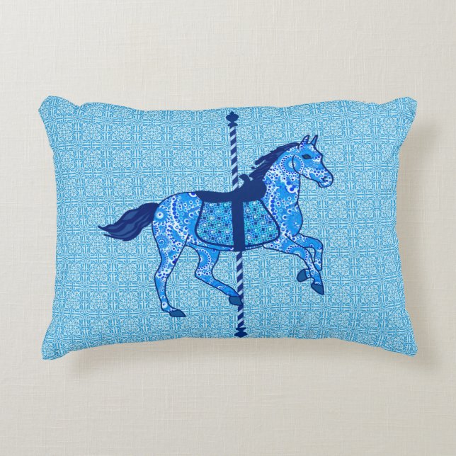 Carousel Horse - Cobalt und Sky Blue Dekokissen (Vorderseite)