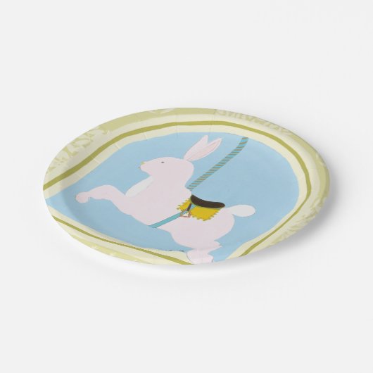 Carousel Rabbit von June Erica Vess Pappteller (Schrägansicht)