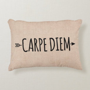 Carpe Diem Boho Arrow auf Beige Dekokissen