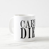 Carpe Diem ergreifen das Tageslateinische Kaffeetasse (Vorderseite Links)