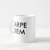 Carpe Diem lateinisches Zitat Kaffeetasse (Vorderseite Links)