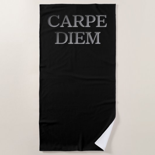 Carpe Diem schwarzes Strandtuch (Vorderseite)