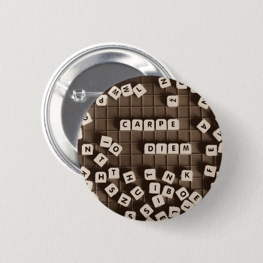 Carpe Diem Scrambled Letter Tiles Button (Vorne & Hinten)
