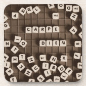 Carpe Diem Scrambled Letter Tiles Getränkeuntersetzer (Vorderseite)