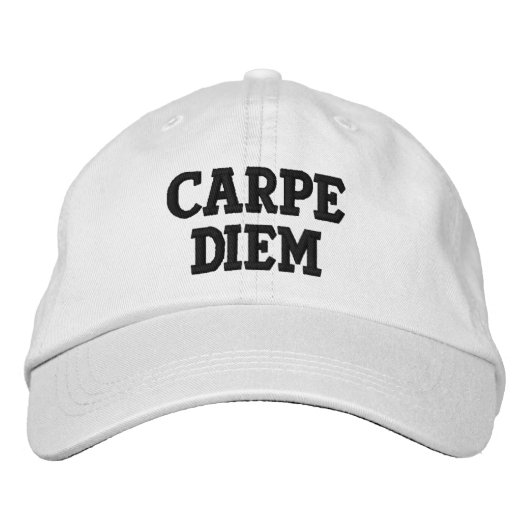 Carpe Diem "Seize the Day" (Lateinisch) Bestickte Baseballkappe (Vorderseite)
