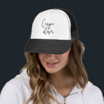 Carpe Diem Truckerkappe<br><div class="desc">Carpe diem oder "ergreifen den Tag" im Latein, in einem großen motivierend und inspirational Zitat, um vorbei zu leben.</div>
