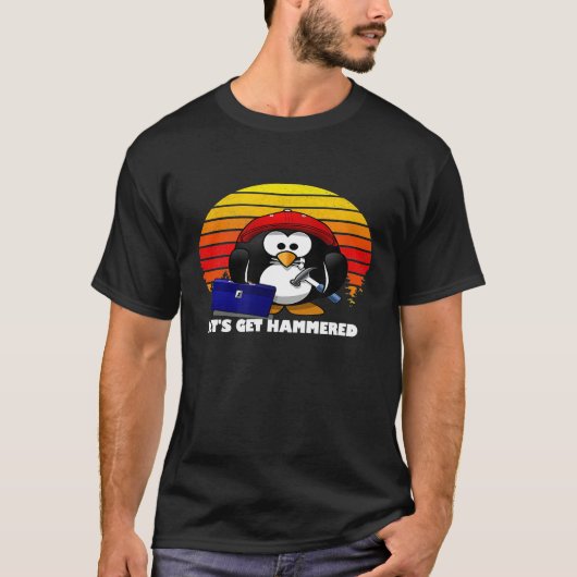 Carpenter Penguin Lasse Hammered Funny T - Shirt (Vorderseite)