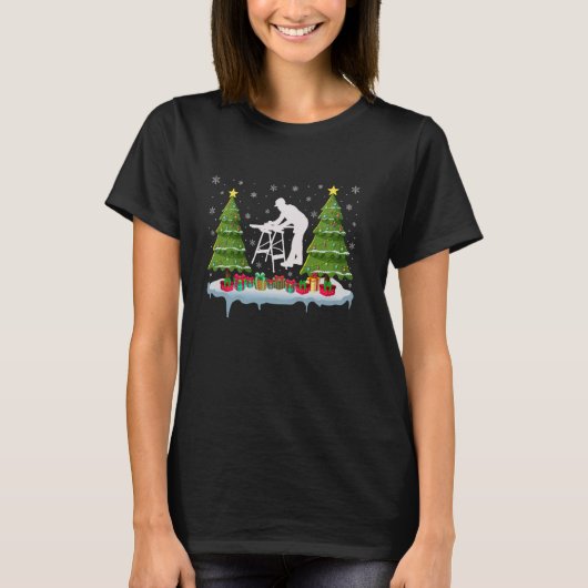 Carpenter Xmas Tree Lighting Men Ugly Christ T-Shirt (Vorderseite)