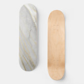 Carrara-Marmor-Textur mit goldenen Adern Skateboard (Vorderseite)
