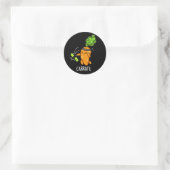 Carrate Funny Carrot Karate Pun Dark BG Runder Aufkleber (Tasche)