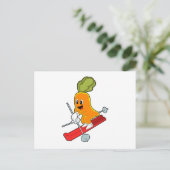Carrot als Skifahrer mit Ski Postkarte (Stehend Vorderseite)