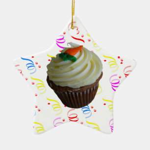 Carrot Cake Cupcake mit Confetti Keramikornament