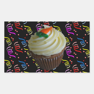 Carrot Cake Cupcake mit Confetti Rechteckiger Aufkleber