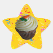 Carrot Cake Cupcake mit Confetti Stern-Aufkleber (Vorderseite)